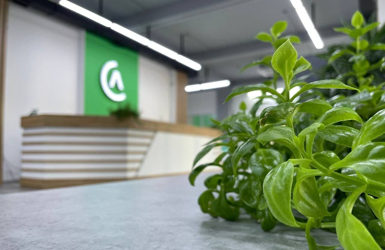 Ресепшн офиса alif tech в Душанбе